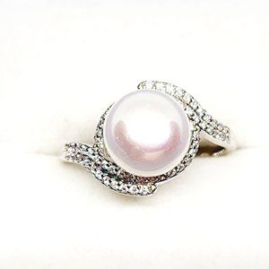 White Freshwater Pearl & Cubic Zirconia ring inn Rhodium over 925SS sz 9 .35 cts